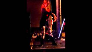 Flowpixie leviwand performance w/ Resin Ed