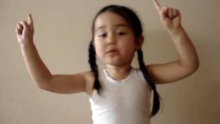 Mackayla Singing Michael Finnegan & Hot Cross Buns