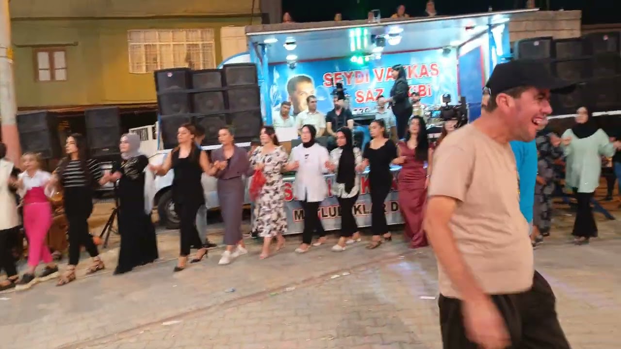 Parlak ailesi nin düğünü Çakırhük