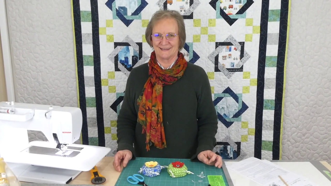 Pin Cushion projects - Project 09 - Flower Pin Cushion