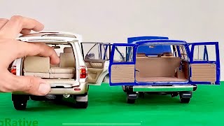 Two Most Realistic Toyota Land Cruiser LC100 VS LC 60 1:18 Scale Diecast Models Comparison 😍