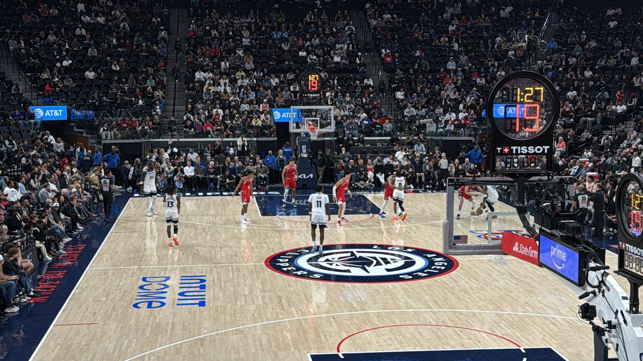 Anthony Edwards DAGGERS LA Clippers Late (Vlog #18)