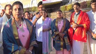 Telugu Tamil Cinema Senior Actress Rk Roja Prays At Tirumala Temple