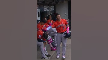 Thumbnail of Astros dugout goes COMPLETELY SILENT after Yainer Diaz hits first career home run! 🤣🤣