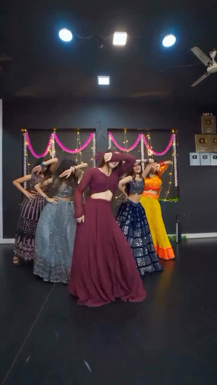 Diwali aane wali h ?? #ytshorts #youtube #diwali #trending #viralvideo #upneetkaur