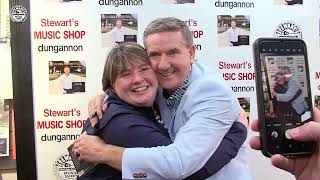Download Lagu Daniel O'Donnell at Stewart's Music Shop Dungannon MP3