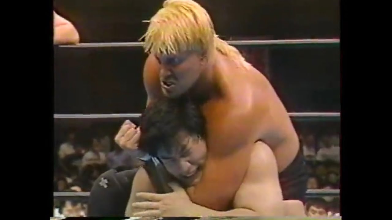 川田利明vsスタンハンセン【全日本プロレス 1993 2.28 武道館】 - YouTube