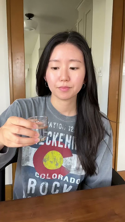 Why do Koreans make this noise?? #koreanculture #comedy #drinkingculture #koreanlanguage