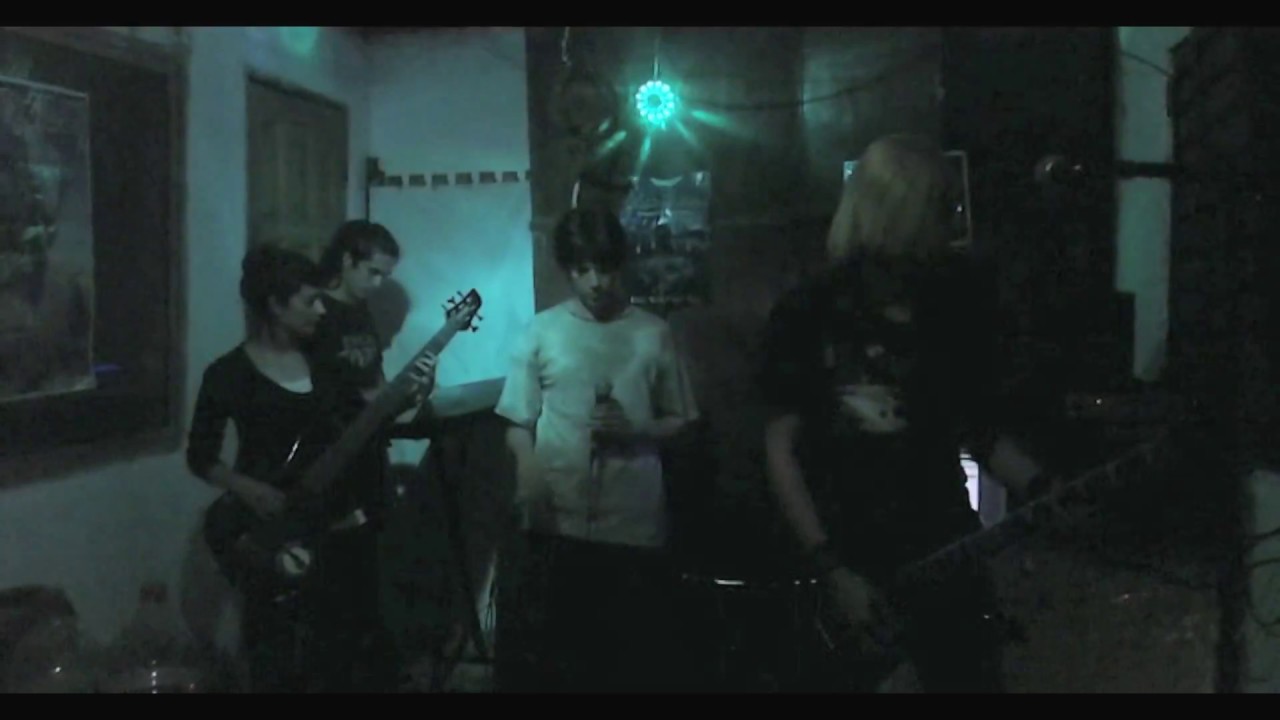 Woman The Efrei - Infernal Tour - 06. La Presión Que Uno Pasa Todos Los Dias