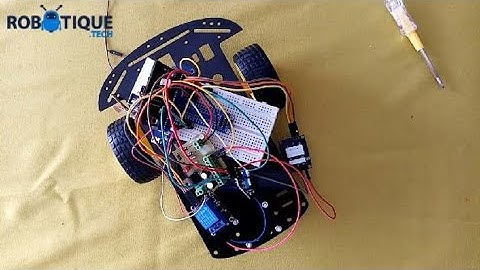 Development of a remote control car with Micro:bit
