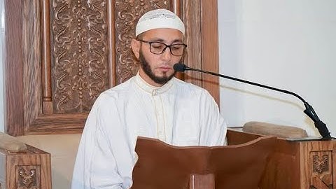تلاوة عطرة لآيات من سورة الفتح بصوت القارئ أحمد بن عميرة.