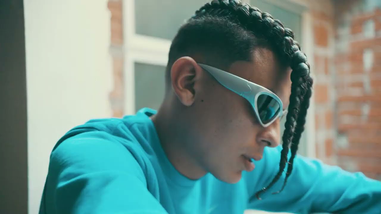 Watch Lobomalohpta - Solo (Official Video) on YouTube Watch Lobomalohpta - Solo (Official Video) on YouTube