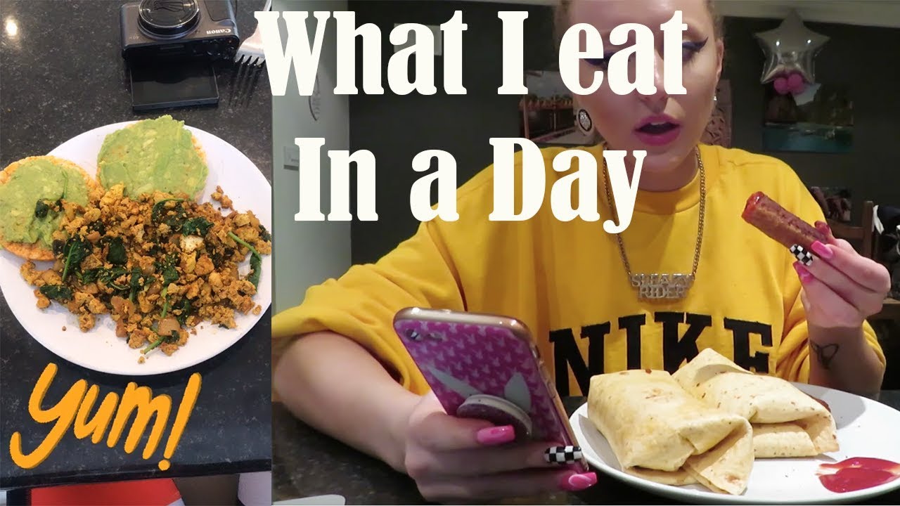 WHAT I EAT IN A DAY (Quick, Easy, Vegan)/CURRENT SKINCARE ROUTINE - YouTube