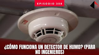 Detector de humo en el techo en caso de alarma de incendio por humo como  advertencia de protección contra incendios