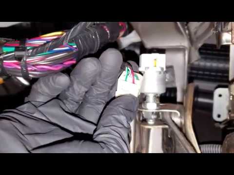 2007 Toyota Corolla Brake Light Switch Replacement and Testing
