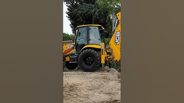 JCB 3CX Backhoe Loader | Orchard Homes