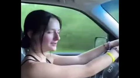 Female drivers be like