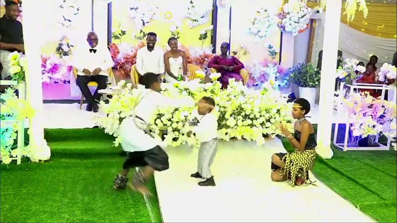 INDATEGWA UMWANA MUTO UNEJEJE IHERE IJISHO NAWE