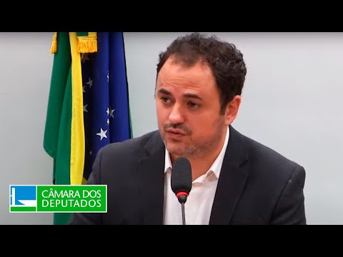 Vídeo do evento a partir de 1:46:00
