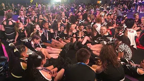 Theresa with Vibe Athletics J.101 Team at US Final...