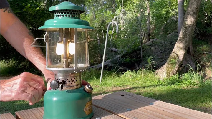 How to light a Coleman Kerosene lantern #colemanlantern