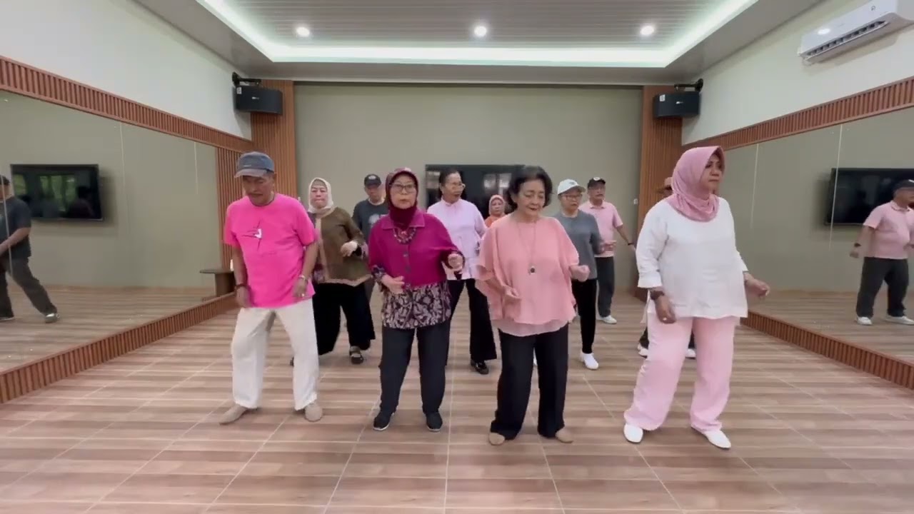 MAMBO GELATO • Choreo: Duma Kristina (INA) • January 2026 #tango76linedance 