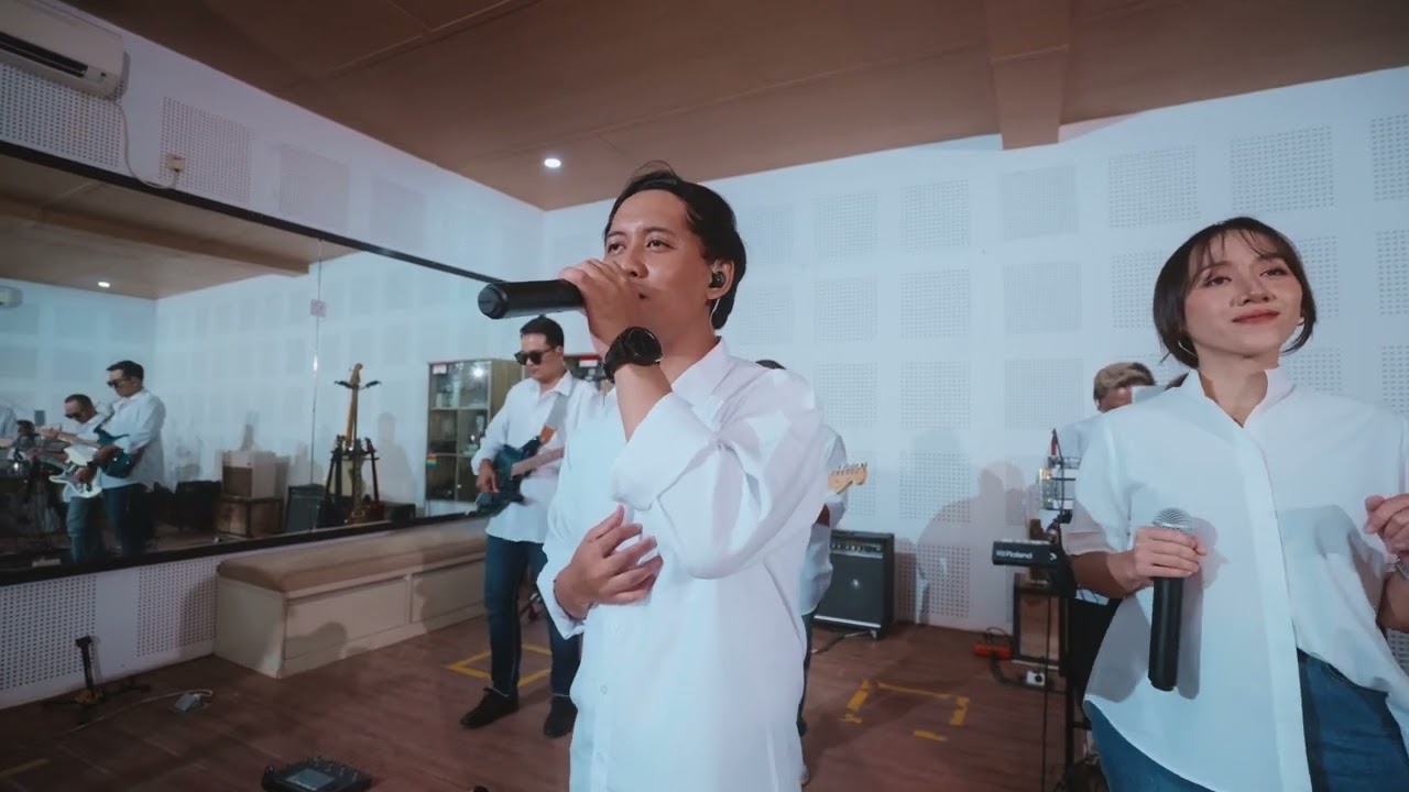 SAKURA - FARIZ RM | COVER BY FOURMATION BAND | RU IV