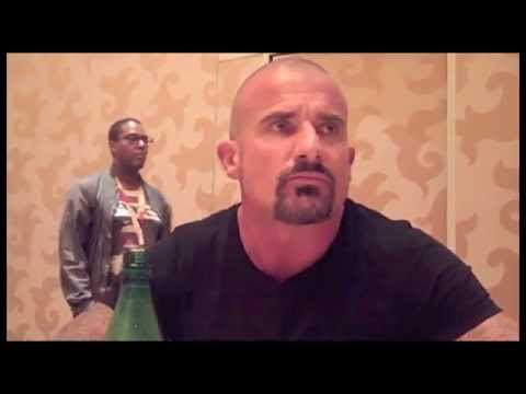 Legends of Tomorrow - Dominic Purcell Interview - YouTube