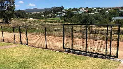 DIY - Fence installation  - The Beach House Hub (PTY) Ltd