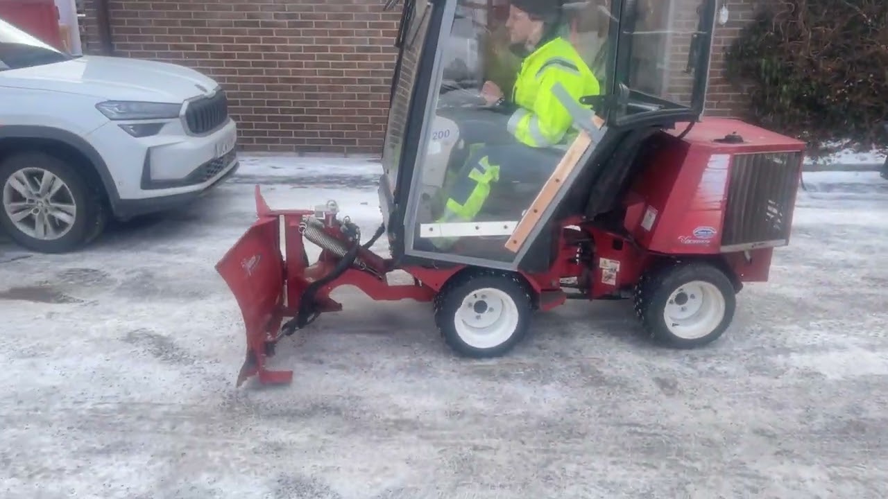 Redskapsbärare Ventrac 3200 Diesel