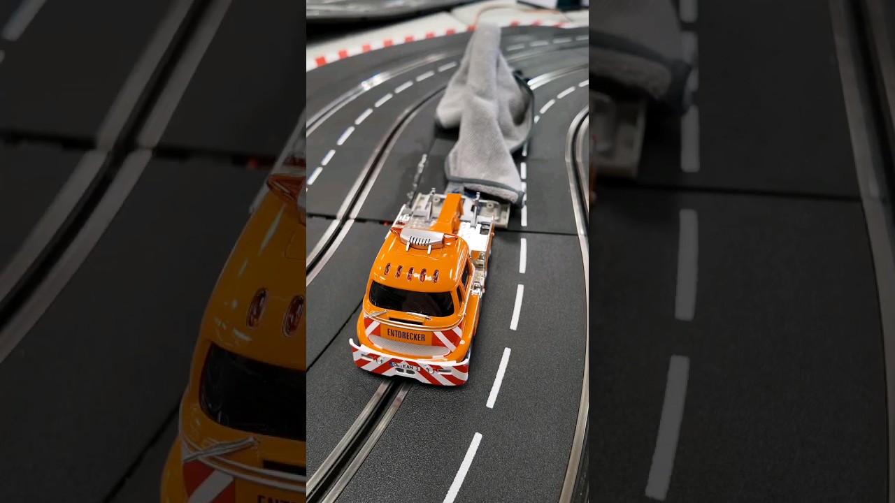 The NEWEST Epic Slot Car Track (That You Can Race On).