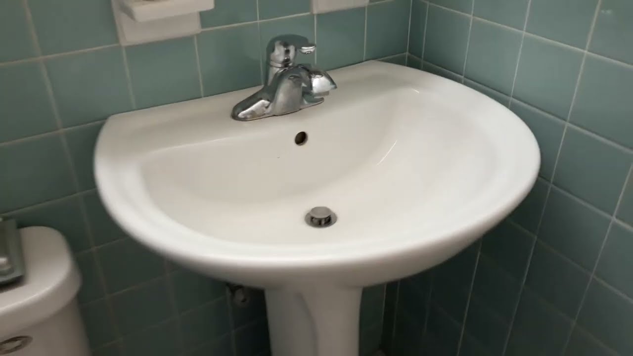 Installing a pedestal sink ~ howididit ~
