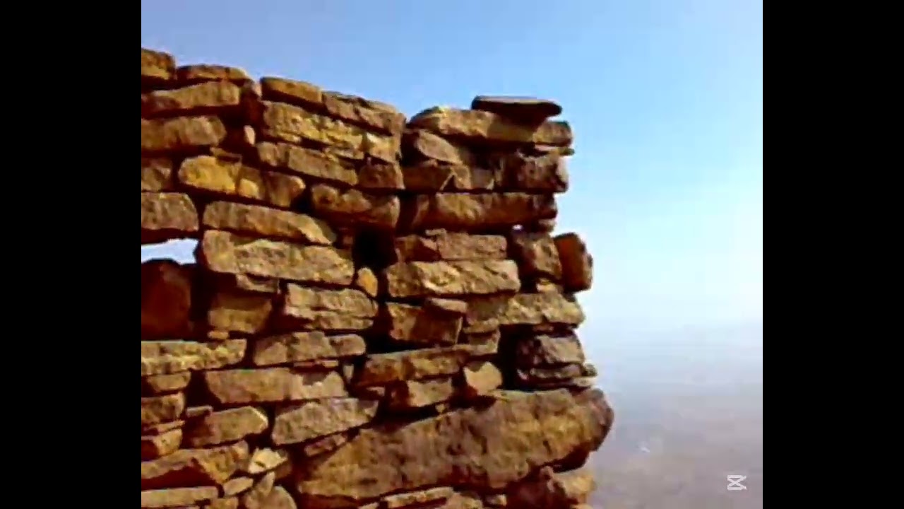 شاهد هيبة جبل جحفان وتكويناته الصخرية السياحية المدهشة تصويروتعليق : أبوعبدالعزيز السعودية / جازان 