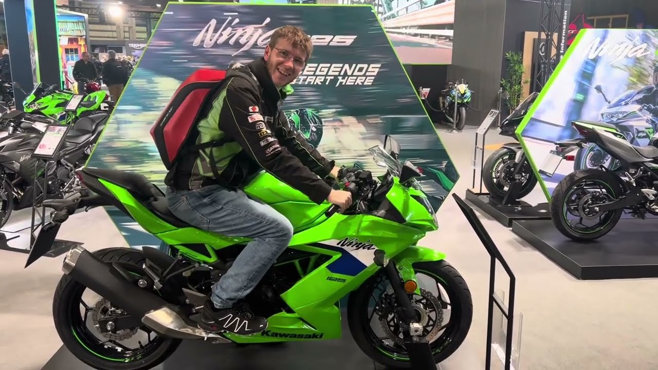 Представлен Kawasaki Ninja 125 2026 года! Полный обзор на Motorcycle Live 2025