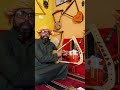 كيفية العزف على السمسمية الينبعاوية أثناء أداء الموال كيفية العزف على السمسمية الينبعاوية أثناء أداء الموال