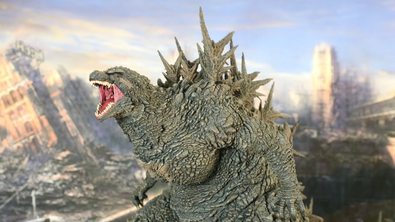 X-PLUS 30cm FSL Godzilla 2023 Ginza Attack Roar - YouTube
