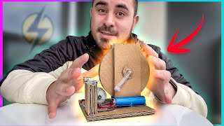 Hago el GENERADOR ELÉCTRICO USB de CARTÓN!!! | Pablo Arroyo