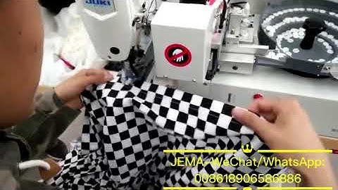 Button feeding machine