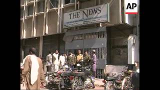 PAKISTAN: MEDIA COMPLAIN OF HARASSMENT BY THE GOVERNMENT