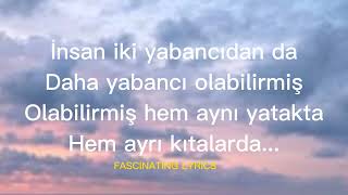 Emir Can İğrek - Beyoğlu (Lyrics/Sözleri)