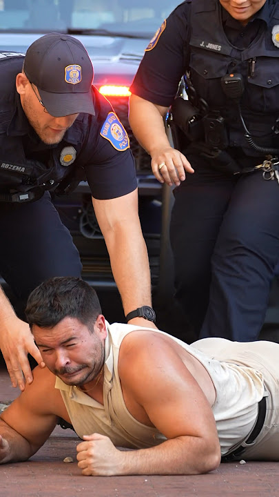 Man tries outrunning cops on skateboard