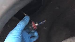 Dodge Durango 2013-18 A five minute headlamp replacement easiest headlight replacement