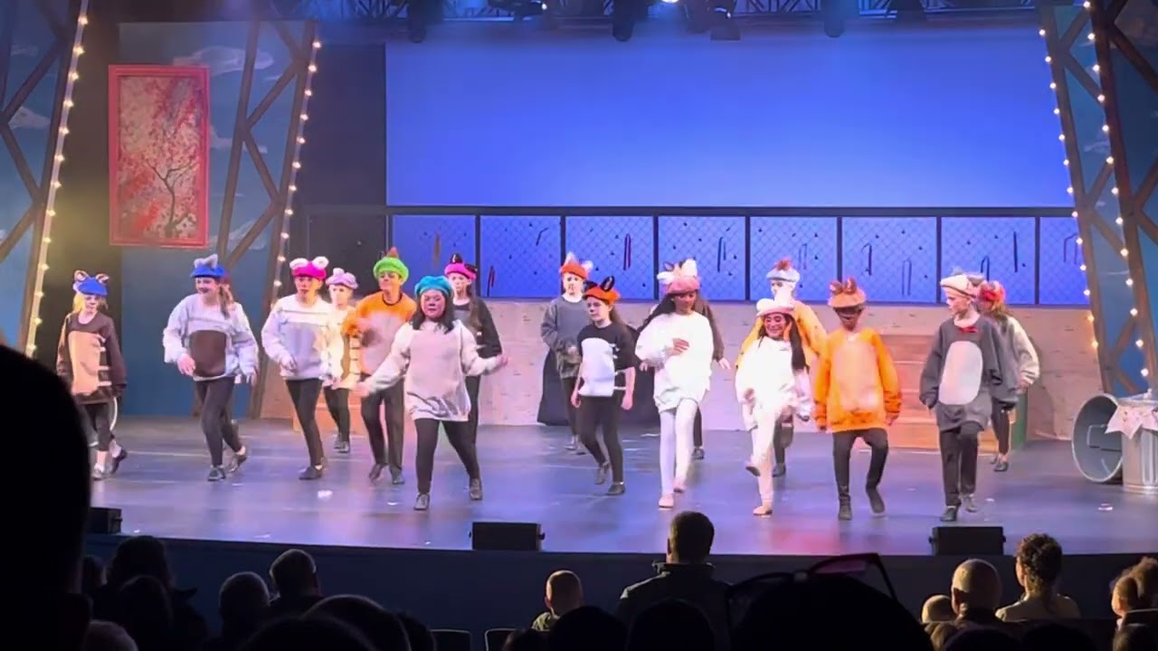 Emmarie’s Big Deal Production Aristocats as Scat Cat 2023 (e)