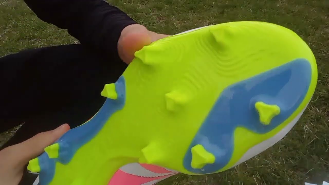 Unboxing Adidas predator league laceless!🔥🔥