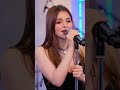 Alessia Pop a cantat live #inimainminearde la @profmromania