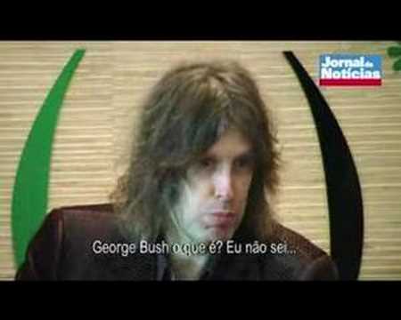 Mike Scott diz que não é louco