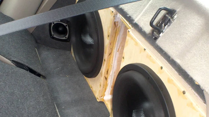 2 Sundown Audio Zv3 12's SERIOUS EXCURSION! - Hybrid Audio Show