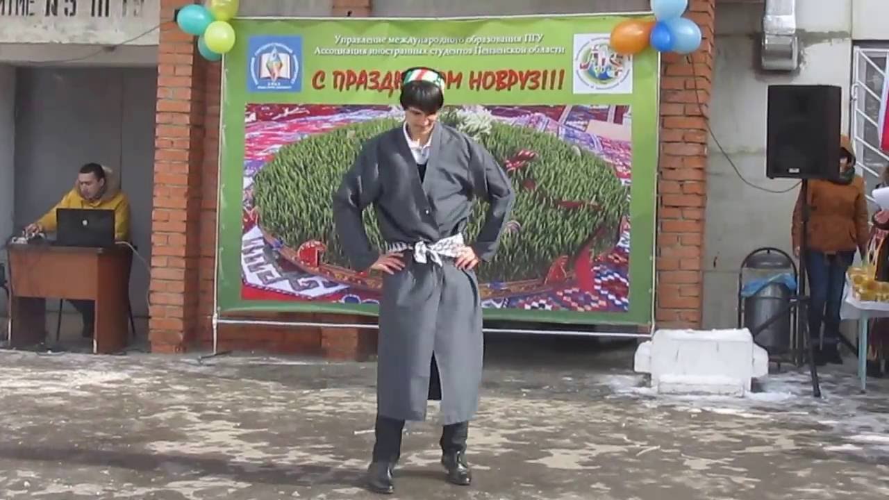 Таджикский танец - Искандан Халимов Ракси точики. Навруз - 2016  Пенза, Россия,  ПГУ