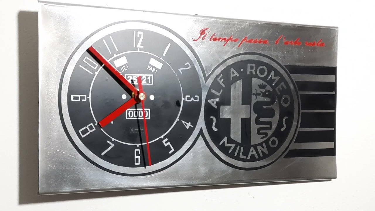 Orologio da parete a tema Alfa Romeo Giulia. - YouTube