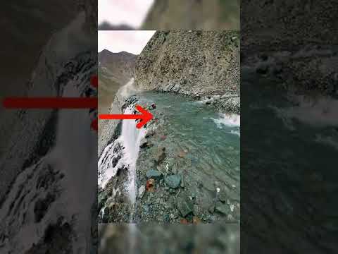 Dangerous water crossing in Spiti Valley, Himachal #shorts